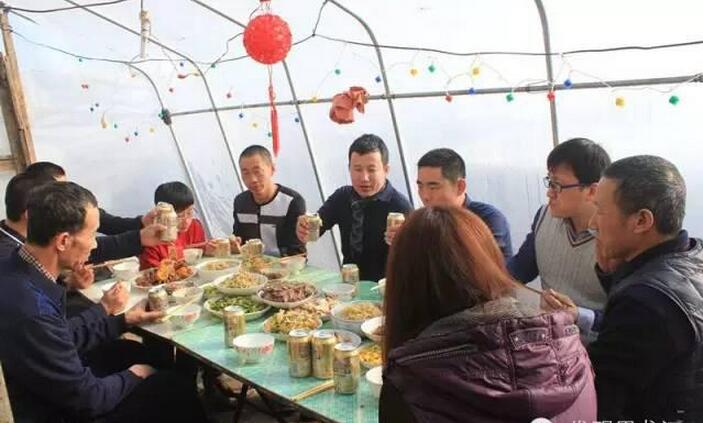 瞧瞧東北農(nóng)村是咋過年的(圖21)