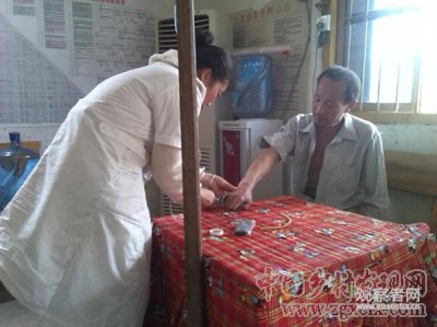 帶著腳鐐跳舞:一個村醫(yī)的故事(圖6)