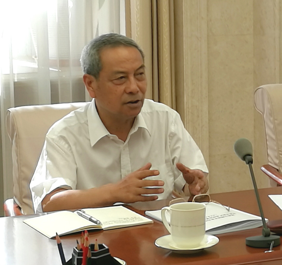 省委、省政府重大委托課題專家評(píng)審會(huì)在北京舉行(圖2)