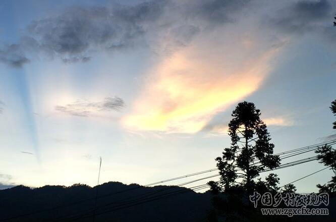 從江初秋鄉(xiāng)村美景怡人(圖2)