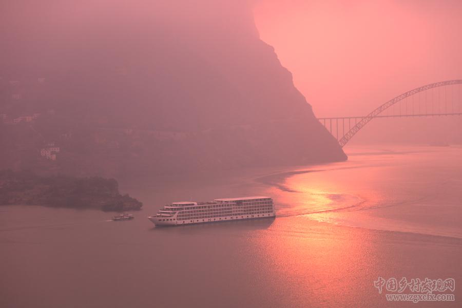 巫山高峽平湖175米蓄水風光美似仙境(圖5)